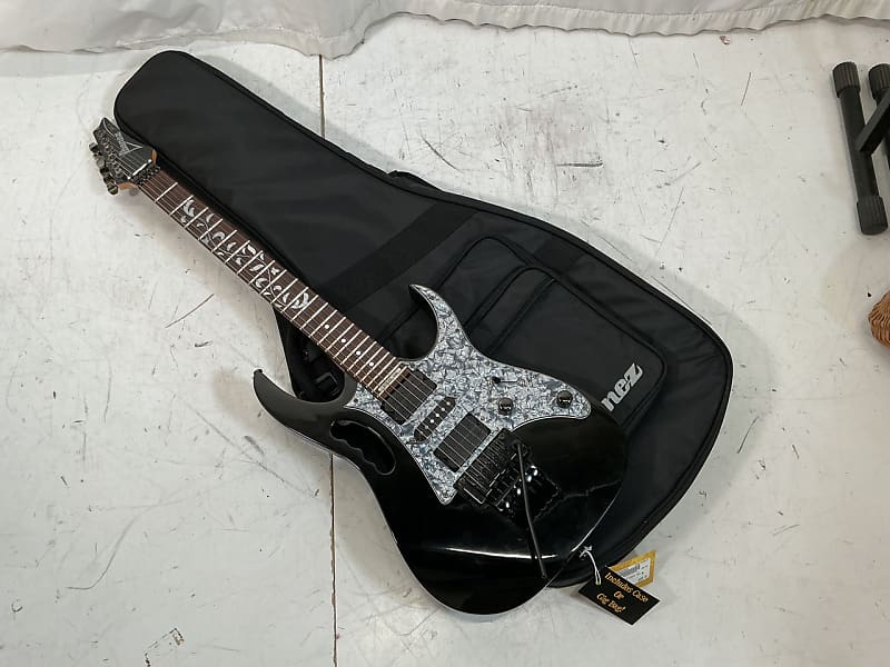 IBANEZ JEM555 \"Steve Vai\" モデル JEM555 | Ibanez Wiki | Fandom