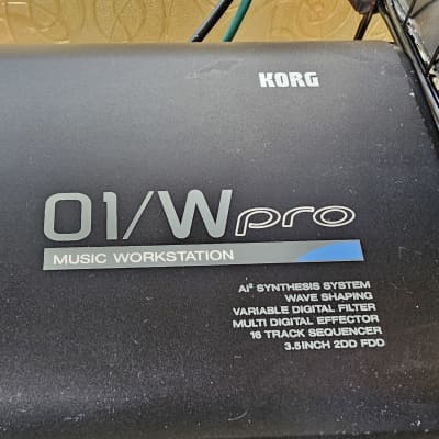 Korg 01/W Pro 1990s