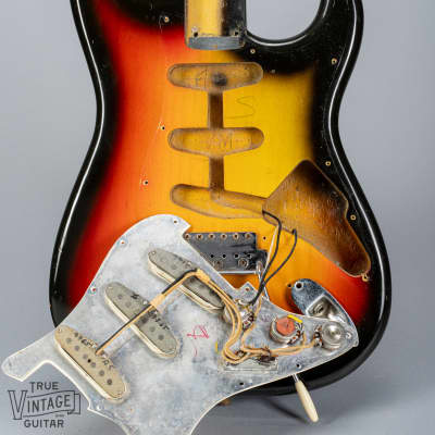 1965 Fender Stratocaster Sunburst image 12