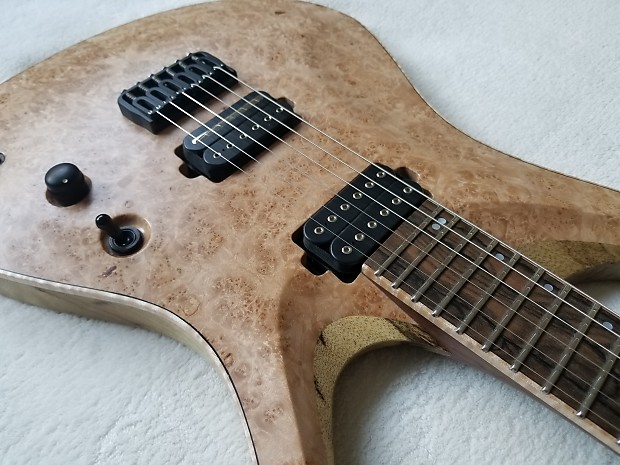 ギュスターヴ② ViK Guitars Duality 6 2017 Natural Maple Burl top with