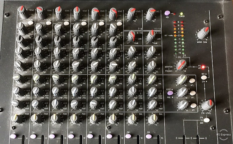 Soundcraft Spirit Folio F1 Fader 100 14/2 Mixing Desk in