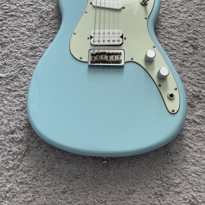 Fender Offset Series Duo Sonic HS 2017 MIM Daphne Blue Rosewood Fretboard Guitar image 2