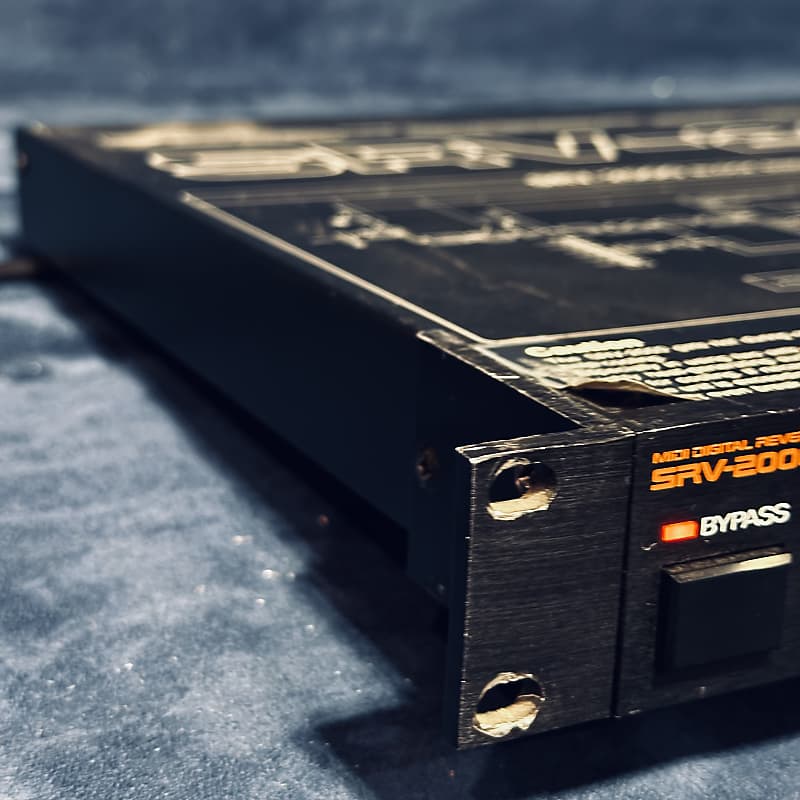 Roland SRV-2000 Vintage Digital Reverb Effects Processor