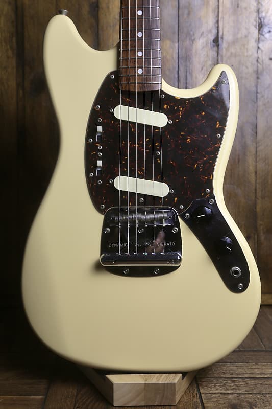 Fender MG-69 Mustang Reissue MIJ | Reverb