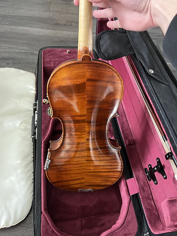 Andreas Eastman VL305 4/4 Violin | Reverb