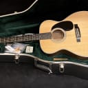 Martin Standard 000-28 Sitka Spruce/Indian Rosewood Acoustic Guitar w/OHSC 2017 Natural