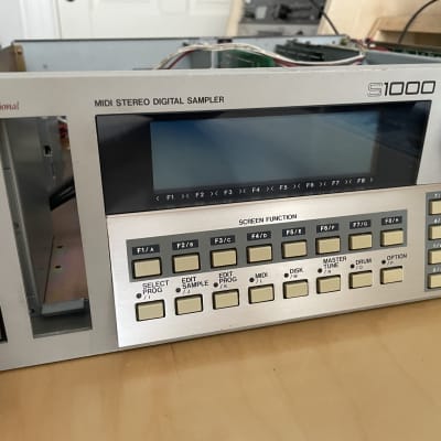 Akai S1000 MIDI Stereo Digital Sampler 1988 - White image 5