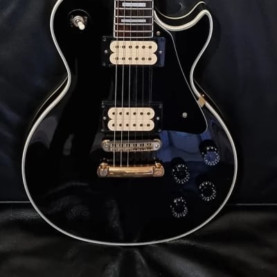 Maya Gibson Les Paul Black Beauty Copy for sale
