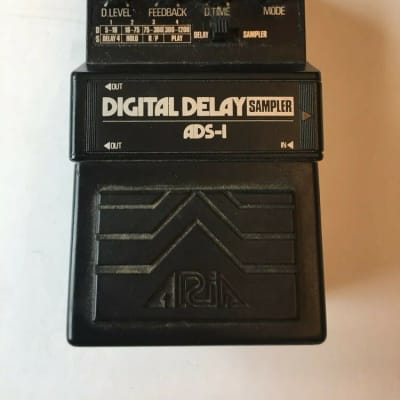 ギター ARIA DIGITAL DELAY SAMPLER ADS-1 Anyone know much about this 80s looking delay sampler pedal