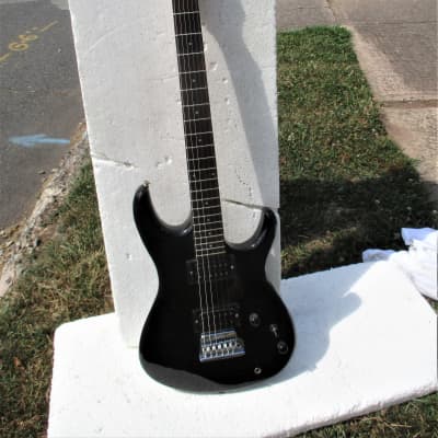 Ibanez Roadstar RG 100 Guitar, 1997, Korea,  Black Finish.  Sleek Neck,  Plays &  Sounds Good image 1