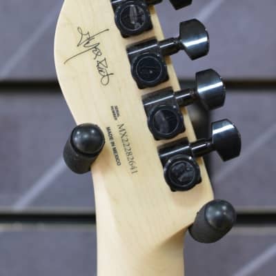 Fender Artist Jim Root Telecaster Flat White Electric Guitar & Deluxe Black Tweed Hardshel image 5