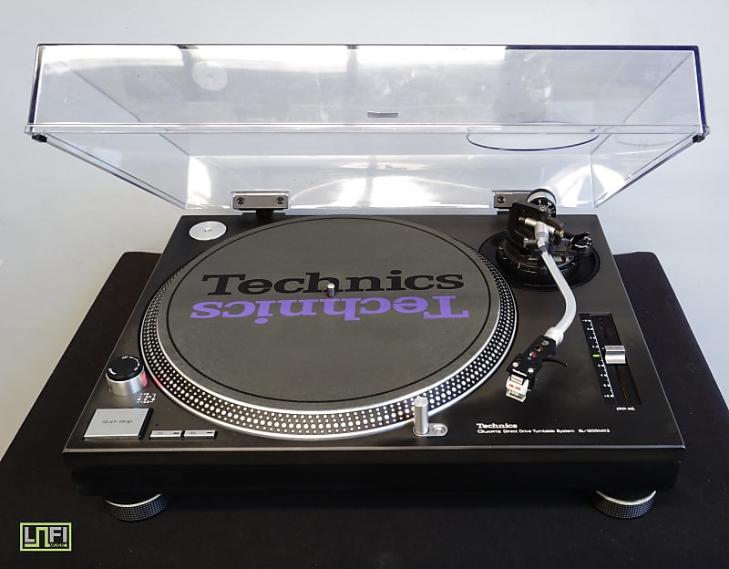 Technics SL-1200 MK3 Black Professional DJ Turntable - 240V