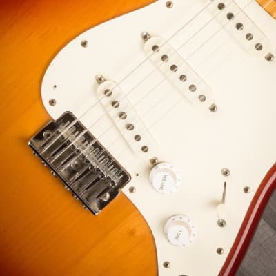 USED - American Fender "Revised" Stratocaster 1983 image 6