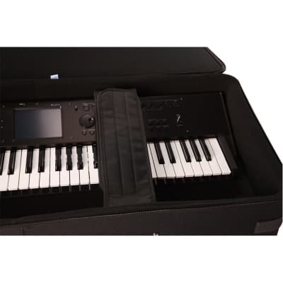 Gator Cases GK-61 61-Note Lightweight Keyboard Case image 5