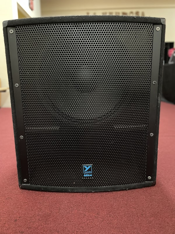 Yorkville LS800P SelfPowered Subwoofer Black carpet covered Reverb