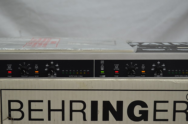 Behringer ULTRAGAIN MIC 2000 Mic pre-amp/line driver/Di-Box