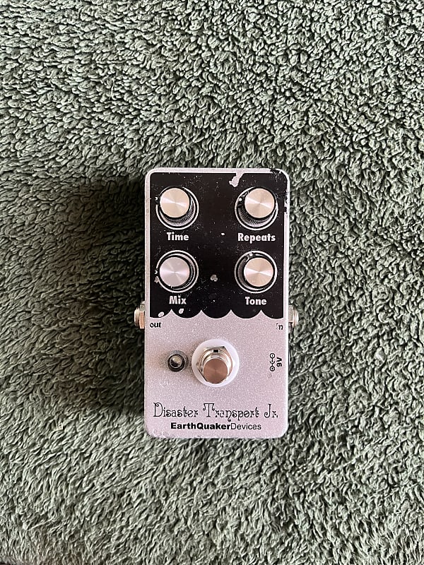 ギター EarthquakerDevices Disaster Transport Jr EarthQuaker Devices Disaster Transport Jr. | Reverb
