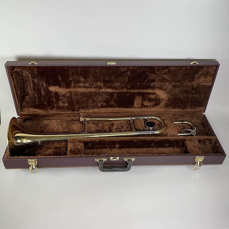Buescher Bu8 Tenor Trombone with Case Reverb