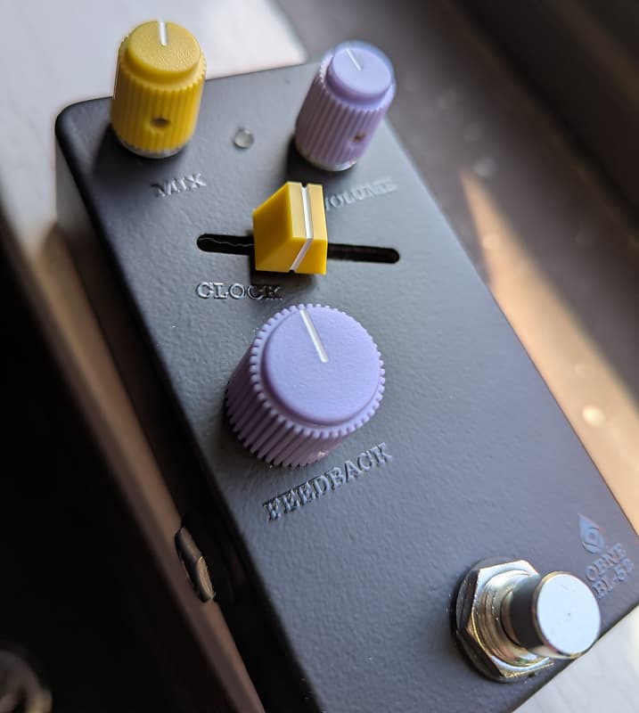 ギター Old Blood Noise Endeavors BL-52 Old Blood Noise Endeavors BL-52 Phase Repeater | The Pedal Zone