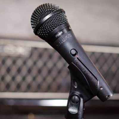Shure PGA58 Cardioid Dynamic Vocal Microphone image 2