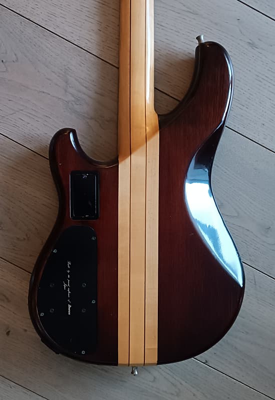 Ibanez MC924DS ベース ハードケース付き 80年代 - メルカリ