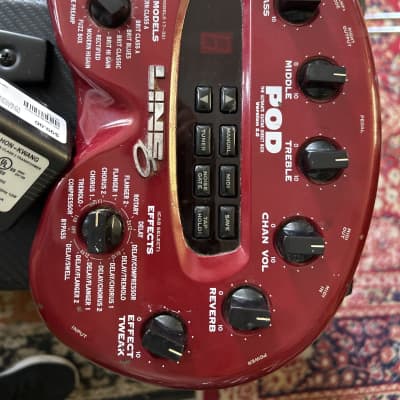 Line 6 POD 2.0 Multi-Effect and Amp Modeler | Reverb Canada