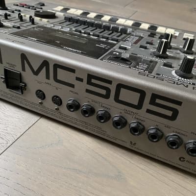 Roland MC-505 Groovebox