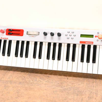 Alesis Micron 37-Key Analog Modeling Synthesizer (NO POWER SUPPLY) CG01M12