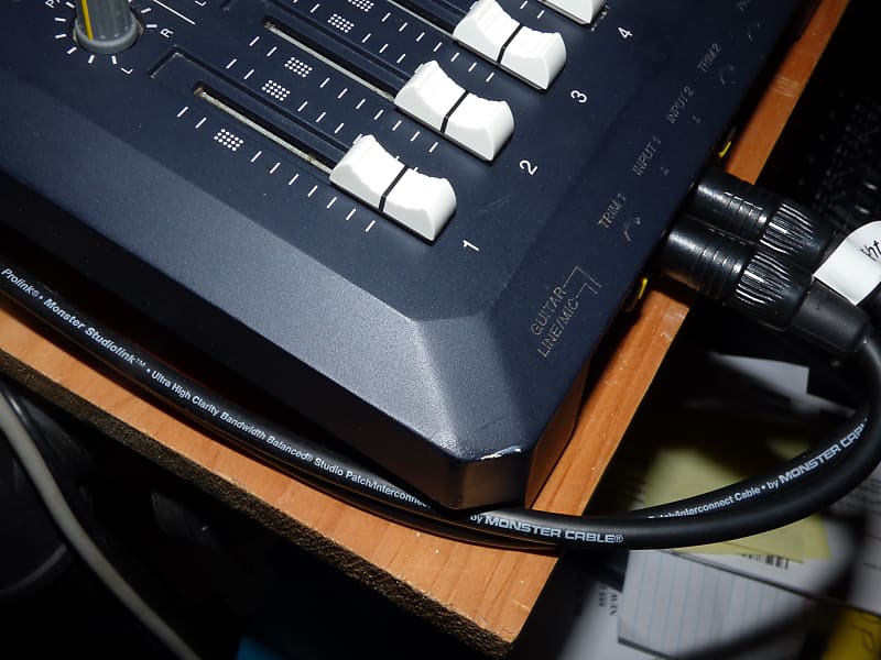 D8 Multitrack Digital Hard Disk Recorder Reverb