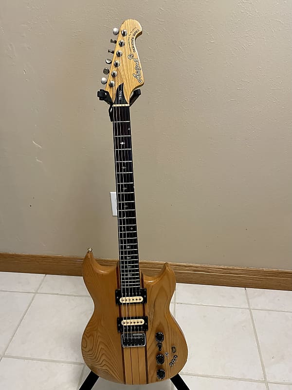 ARIA PRO 2 TS 500 | Reverb
