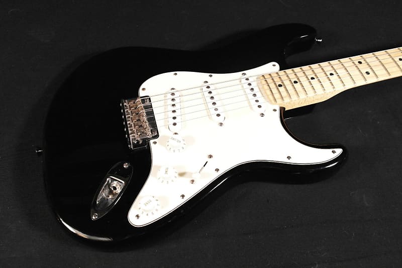 Fender American Standard Stratocaster Z Series 2008 - Black