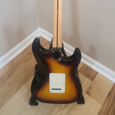 Fender Stratocaster - LH - 60th Anniversary w/ Gig Bag image 9