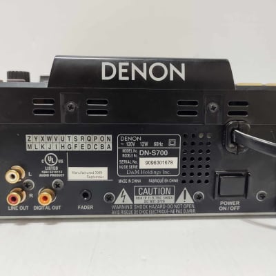Denon Denon DN-S700 Compact Tabletop CD/MP3 Disc Player 2009 - Black image 4