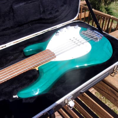 2000 Original Music Man String Ray 5, Rare Fretless Bass, beautiful striking blue finish, hard case image 1