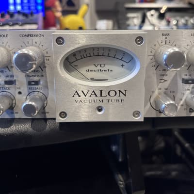 Avalon VT-737sp Tube Channel Strip 2010s - Silver image 3