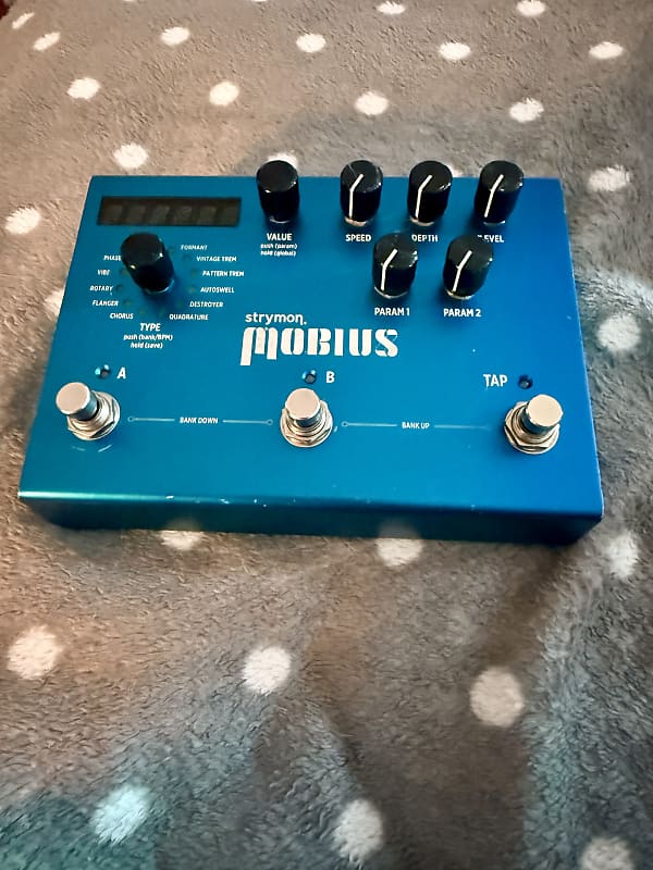 Strymon Mobius