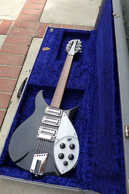 Rickenbacker 320 12弦 Rickenbacker 320-12 Jetglo 1988 – Chicago Music Exchange