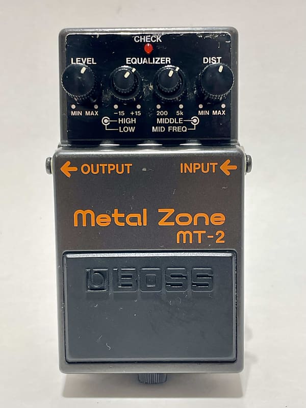 Boss MT-2 Metal Zone | Reverb Canada