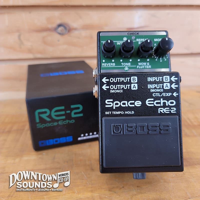 Boss RE2 Compact Space Echo Reverb
