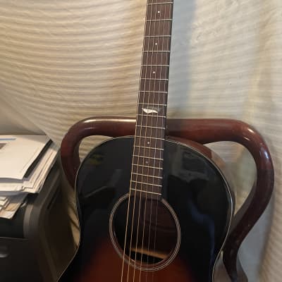 Yamaha CSF 35 parlor size acoustic guitar. see details