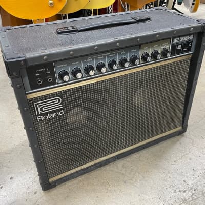 Roland JC-90 Jazz Chorus 80-Watt 2x10