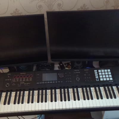 Roland FA-08 88-Key Music Workstation 2014 - Present - Black
