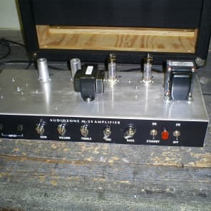 AUDIOZONE  m-25 guitar amp. fifteen watt with el-84 tubes image 6
