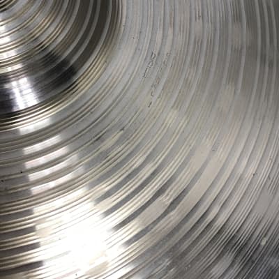 Paiste 18 PST5 Thin Crash Cymbals 18" image 3