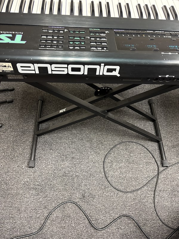 Ensoniq TS-10 | Reverb