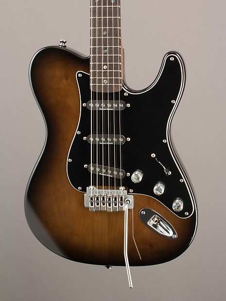 Fender/Warmoth Custom Telecaster Stratocaster Hybrid Walnut