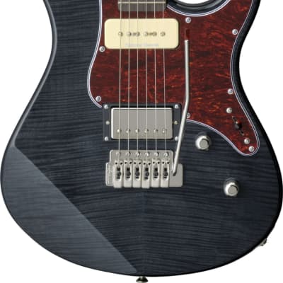 Yamaha PAC611VFM Pacifica Electric Guitar, Translucent Black Yamaha PAC611VFM Pacifica Electric Guitar, Translucent Black