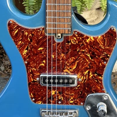 Vintage 1960s Kingston Kawai Teisco Swinga Style~S1T Hound Dog Offset Dbl Cutaway Guitar Ocean Blue All Original! ** SEE VIDEO** image 10