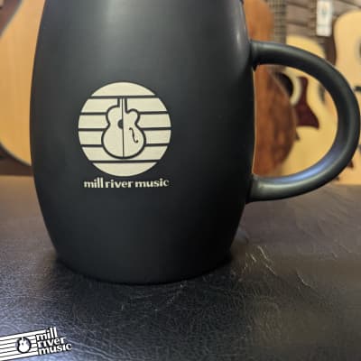 Mill River Music 14oz Ceramic Mug w/ Lid/Coaster Circle Logo Engraved - Black imagen 2