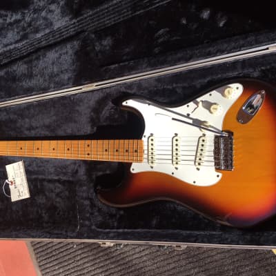 1982 Fender "Dan Smith" Stratocaster Sunburst -  3-Knob, 2 Pickguards, < 7 lbs image 8